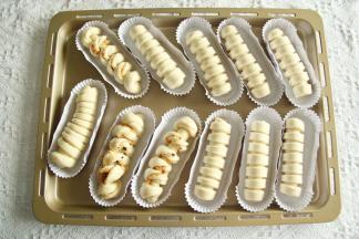 12、全部操作好，排入烤盘，