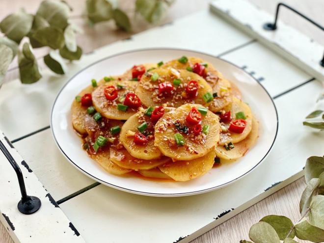 酸辣开胃的酸辣凉拌土豆片，拯救夏季的没胃口