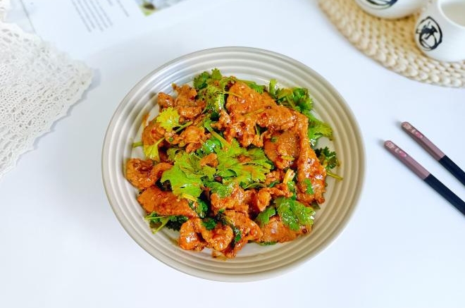 香菜凉拌牛肉