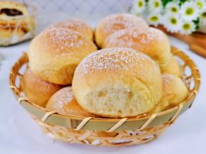 上面也可以撒椰蓉。