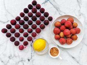 准备好所有食材。