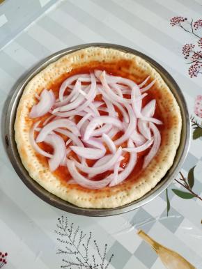 撒上一层洋葱丝！