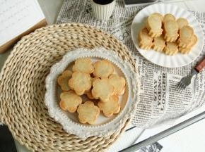 15、装袋，机封或者密封保存即可。看会了么？一次制作20个，留着慢慢吃哦！