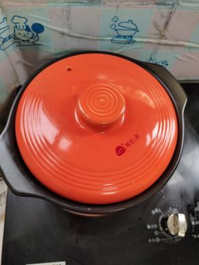 盖上盖子，再继续慢煮30分钟！