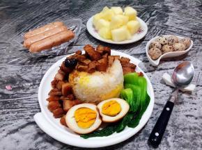 香菇卤肉饭看着就超级有食欲