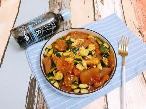 雪魔芋拌黄瓜完成