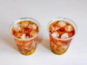 两杯依次添加做好。