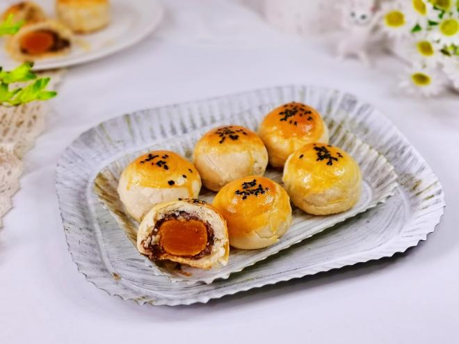 蜜豆蛋黄酥