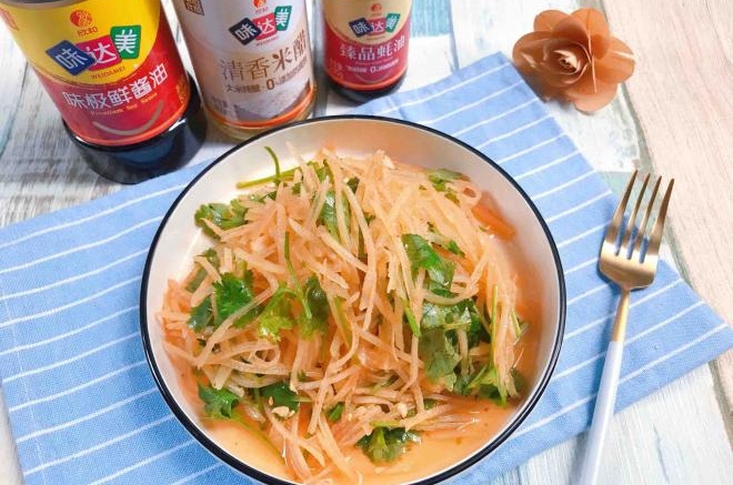 凉拌土豆丝