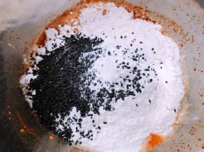 加入熟黑芝麻