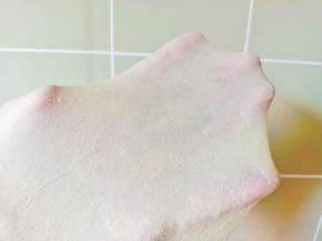 再次揉到可以拉出手套膜即可。