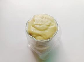 把面糊装入裱花袋。