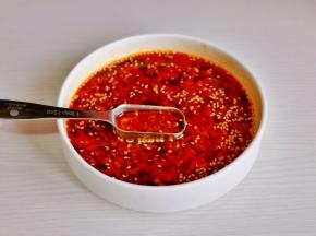 搅拌均匀，万能酱汁就好啦！蘸什么都好吃。