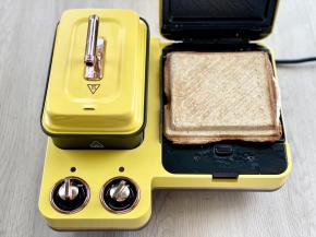 热压好之后，对半切开即可食用