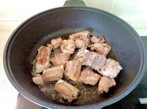 煎至两面金黄色。