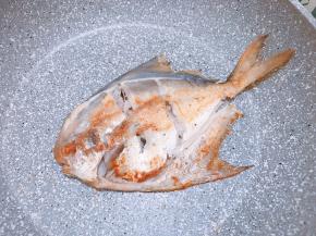 煎至两面金黄即可