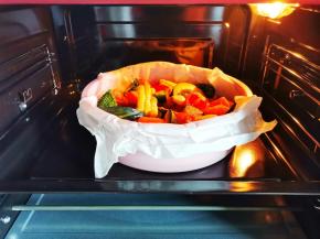 放入预热好的烤箱，190度烤30分钟。