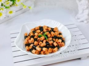 小朋友的零食。