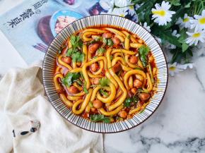 酸辣过瘾的凉拌酸辣土豆粉就做好啦，味道太惊艳了！