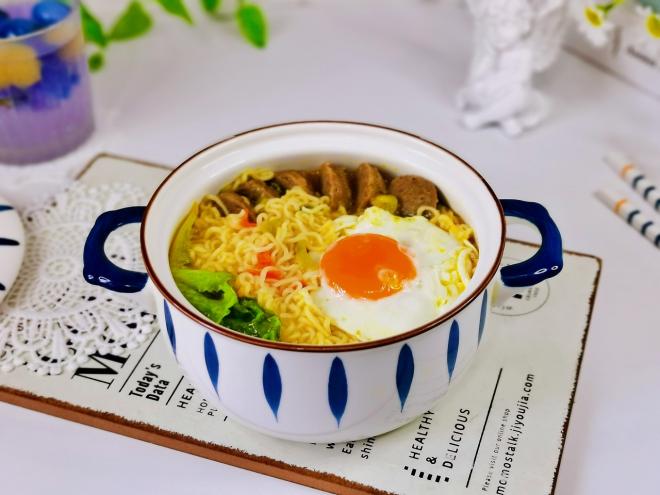 酸汤泡面