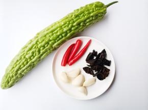 准备好所有食材。