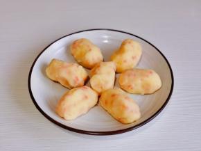 搓成圆柱形。