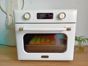 125度烤25分钟，低温烘烤纹路不易消。