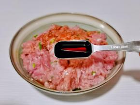 加入生抽。
