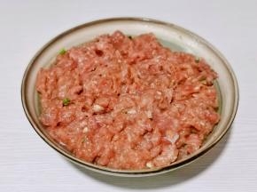 顺时针充分搅匀。