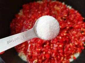 一勺盐一勺糖，