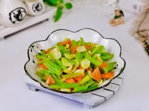 简单快手小炒。