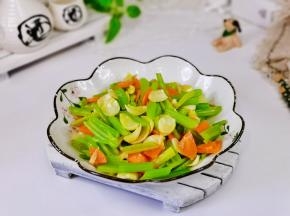简单快手小炒。