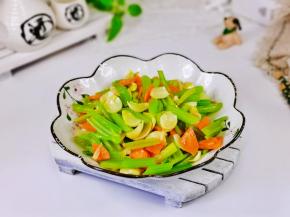 色彩搭配，营养全面。