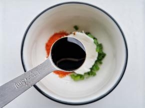 加2勺生抽，
