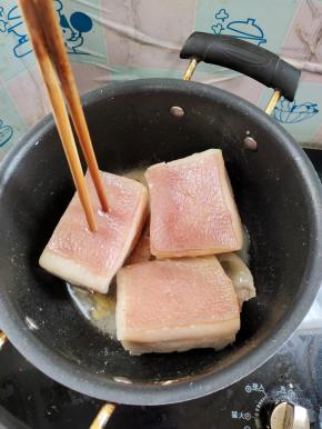 煮至可以用筷子轻松扎透就可以了！