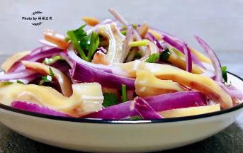 圆葱和猪耳的营养价值非常丰富经常食用对身体有益