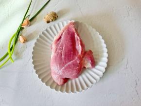 准备所需食材。