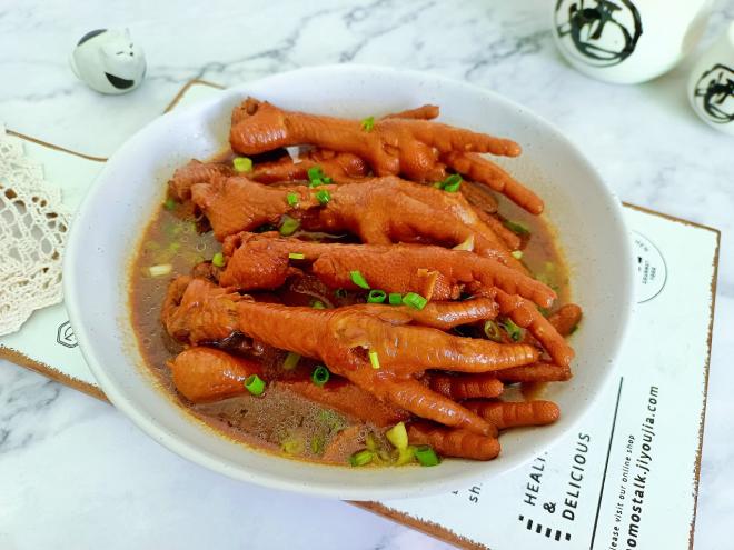 酱香脱骨凤爪