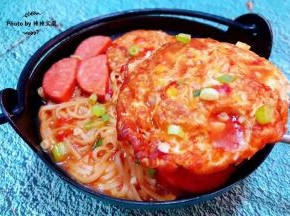 这碗面看着就超就有食欲噢