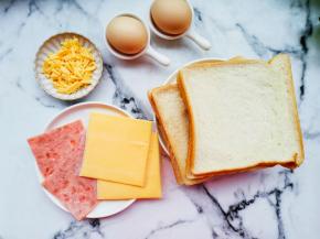 准备好所有食材。