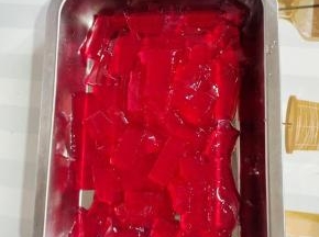 放进冰箱冷藏两个小时，风味更佳！