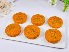 蒸着吃的月饼。