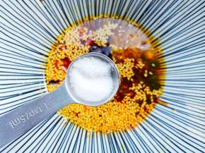 半勺盐半勺糖，