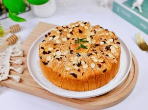 这款面包口感香醇。