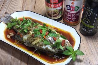 再淋入香油即可