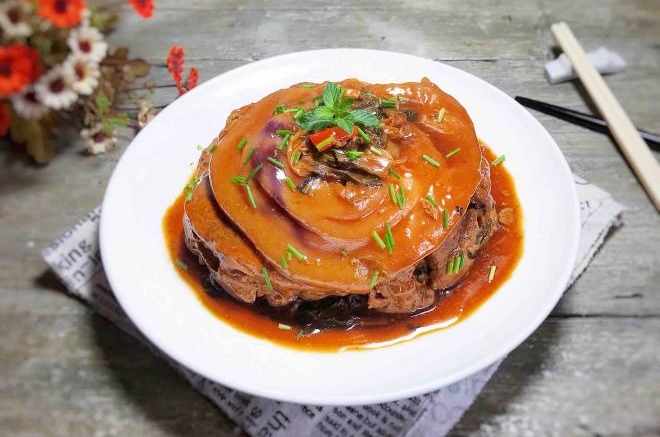 猪膀酿梅干菜