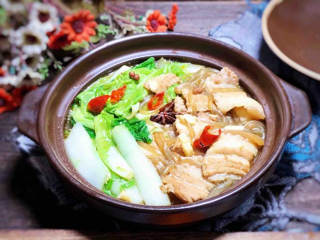 五花肉炖白菜粉条