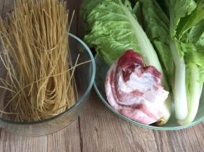 备好主要食材