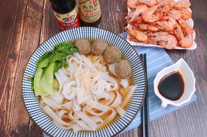 元贝牛肉丸汤河粉