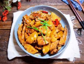 一道美味的家常烧鸡块就做好了